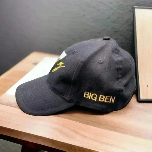 Pittsburgh Steelers Legendary NFL #7 Ben Roethlisberger Adjustable Ball Hat Cap - Picture 2 of 3